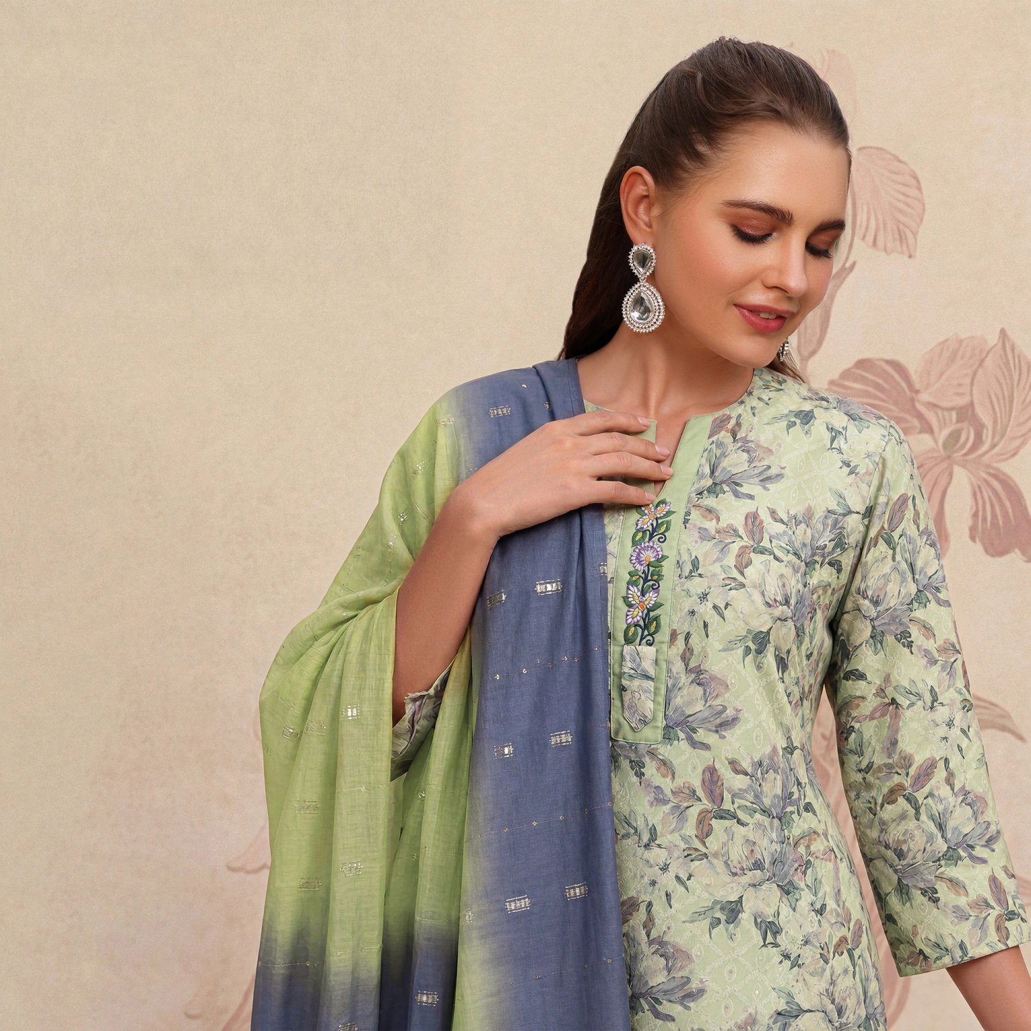 Premium Dressline Three Piece